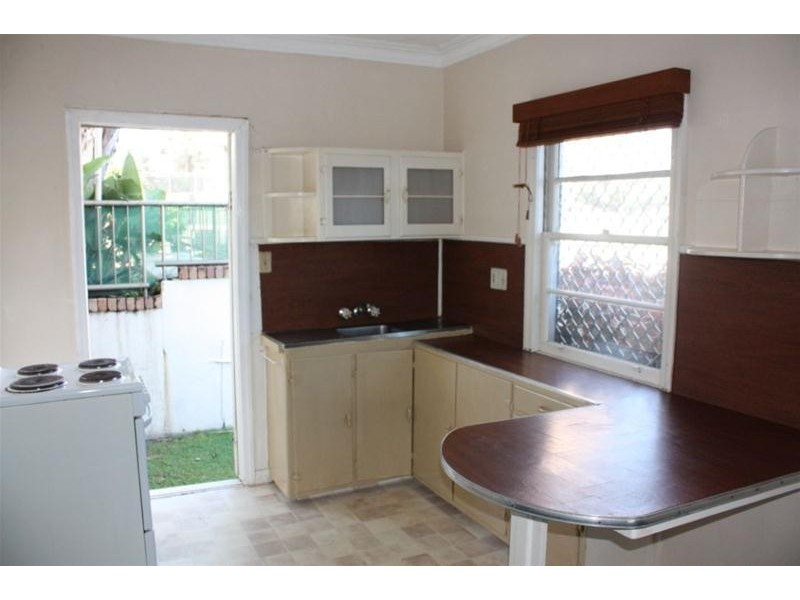 108 Old Burleigh Road, Broadbeach QLD 4218