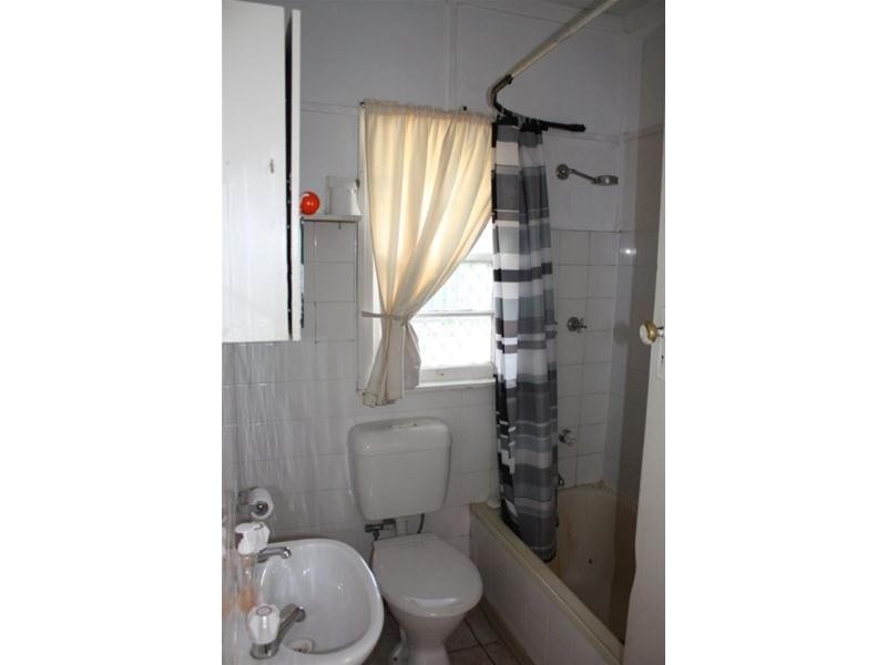 108 Old Burleigh Road, Broadbeach QLD 4218