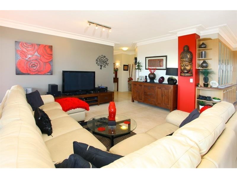 12 Paradise Island, Surfers Paradise QLD 4217