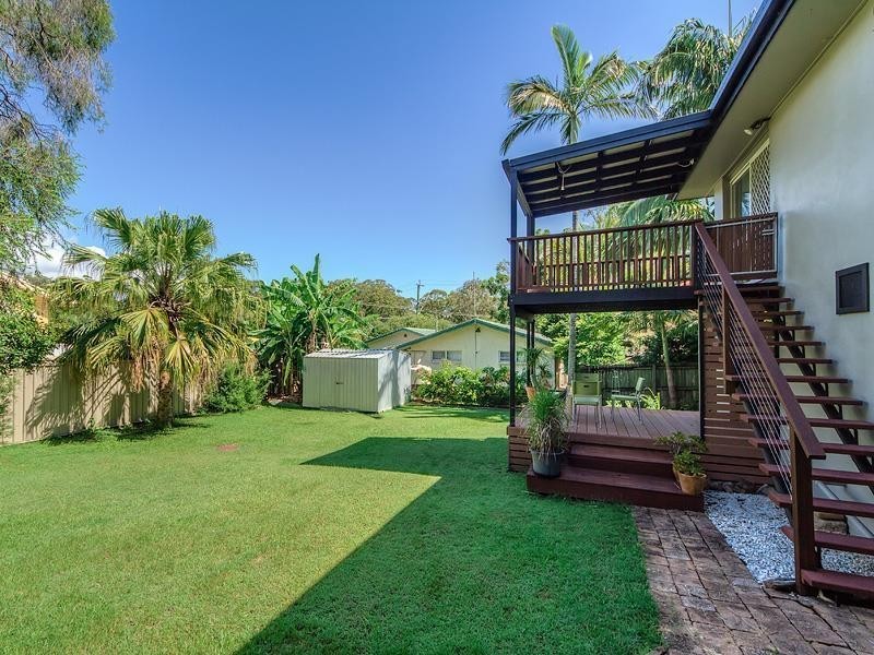 3 Grevillia Avenue, Southport QLD 4215