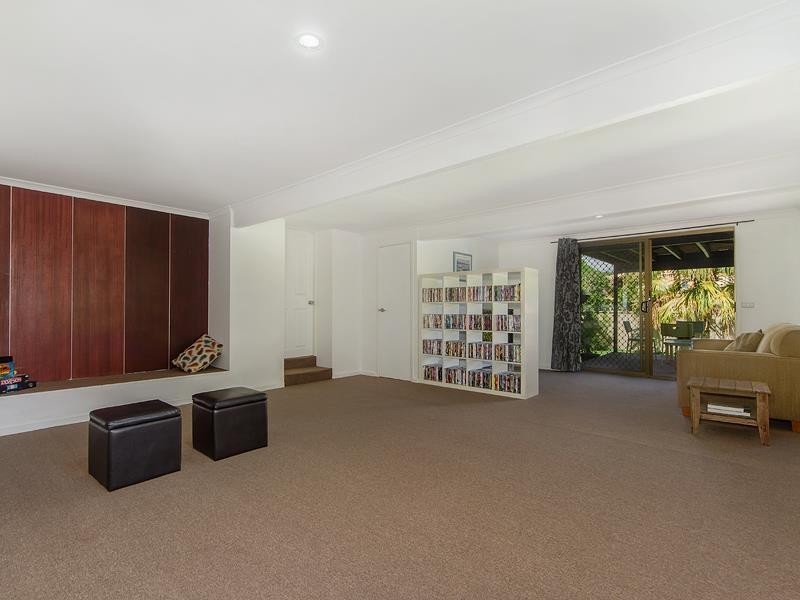 3 Grevillia Avenue, Southport QLD 4215