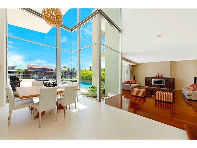 30 Buccaneer Court, Paradise Waters QLD 4217