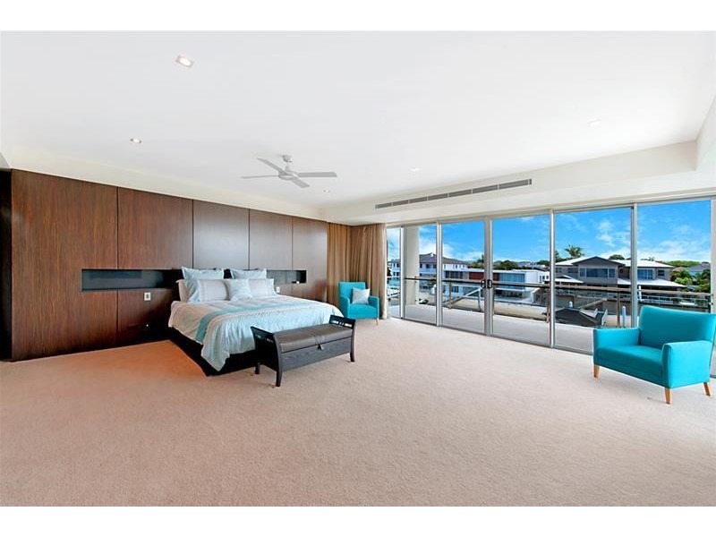 30 Buccaneer Court, Paradise Waters QLD 4217