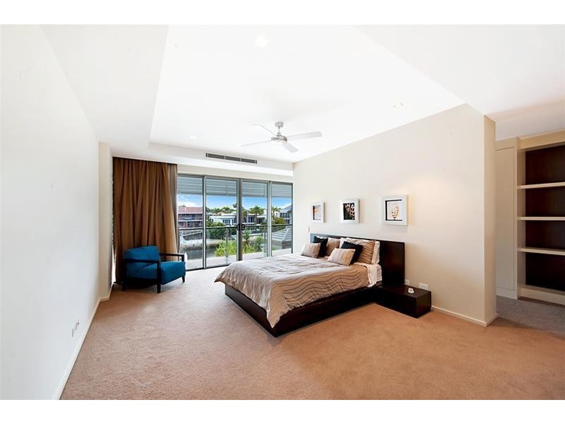 30 Buccaneer Court, Paradise Waters QLD 4217