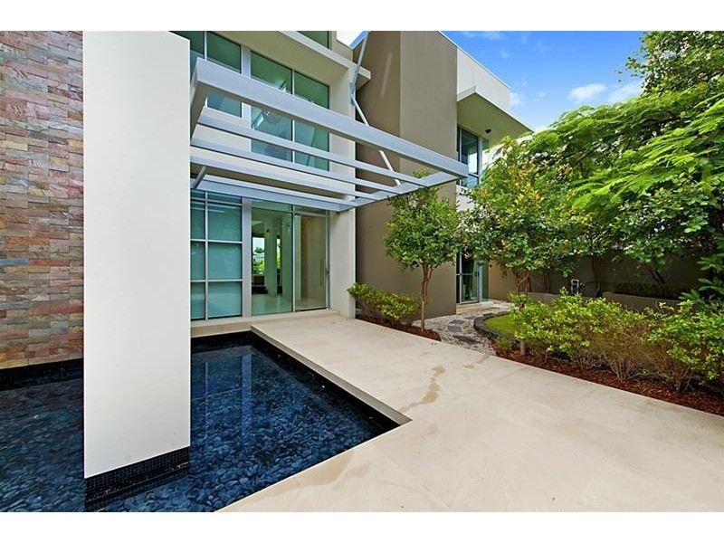 30 Buccaneer Court, Paradise Waters QLD 4217