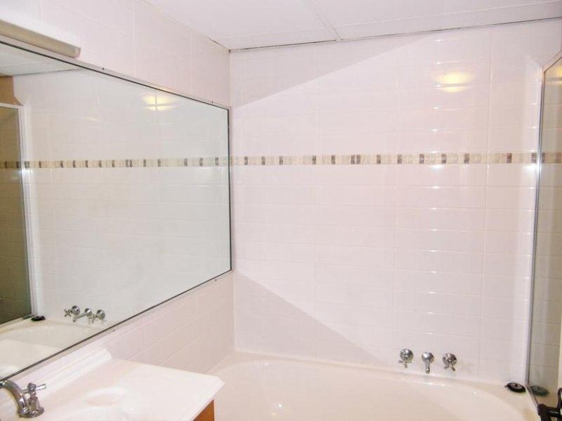 6/63 Cavill Avenue, Surfers Paradise QLD 4217