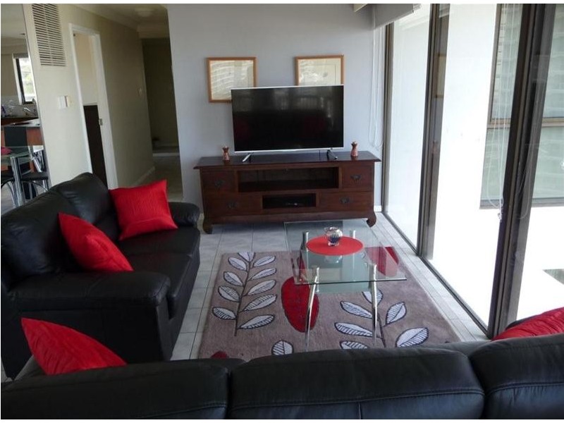 905 ‘Longbeach’/28 Northcliffe Terrace, Surfers Paradise QLD 4217