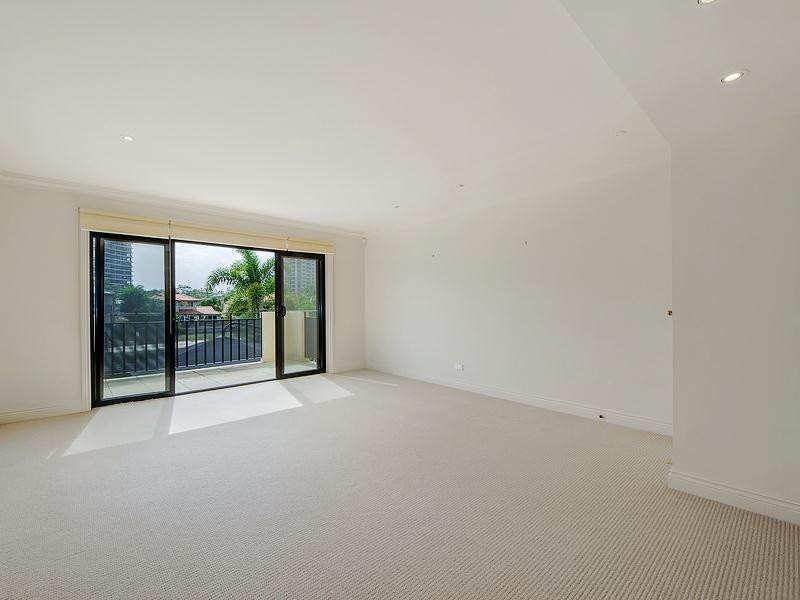 13 Seafarer Court, Paradise Waters QLD 4217