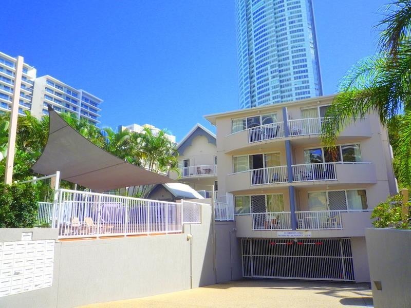 21  Markwell Avenue ‘Costa D’Ora’, Surfers Paradise QLD 4217