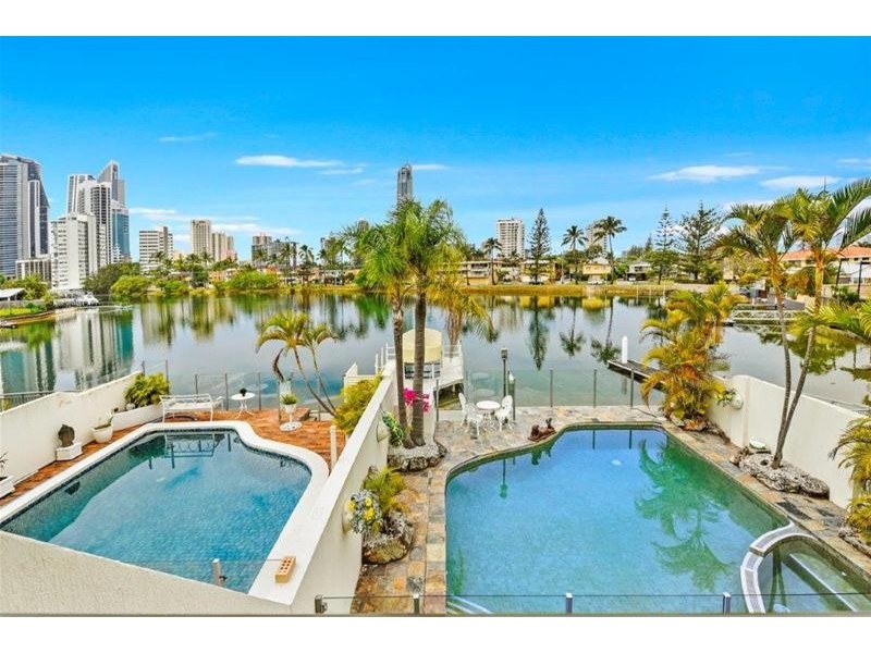 1 & 2/29 Sunrise Boulevard, Surfers Paradise QLD 4217