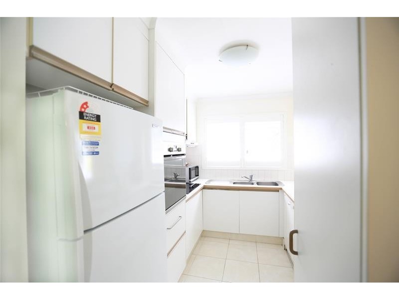 1 Cronin Avenue ‘Chidori Court’, Main Beach QLD 4217