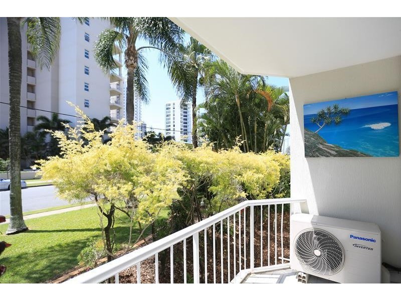 1 Cronin Avenue ‘Chidori Court’, Main Beach QLD 4217