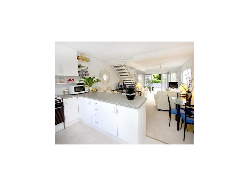 33 Wharf Road, Surfers Paradise QLD 4217