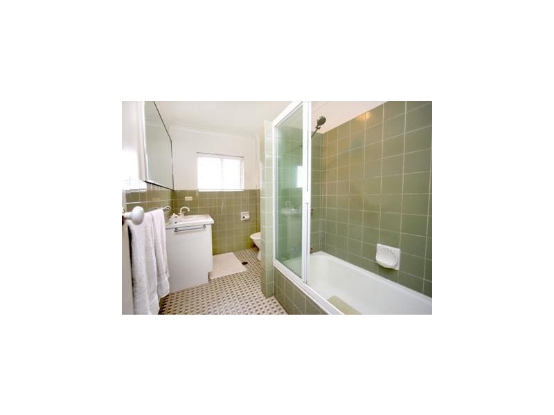 33 Wharf Road, Surfers Paradise QLD 4217