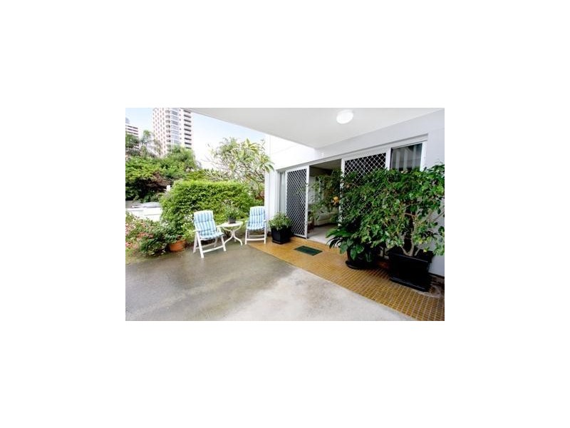 33 Wharf Road, Surfers Paradise QLD 4217