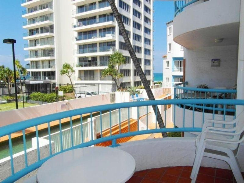 26 Old Burleigh Road ‘Paros on the Beach’, Surfers Paradise QLD 4217