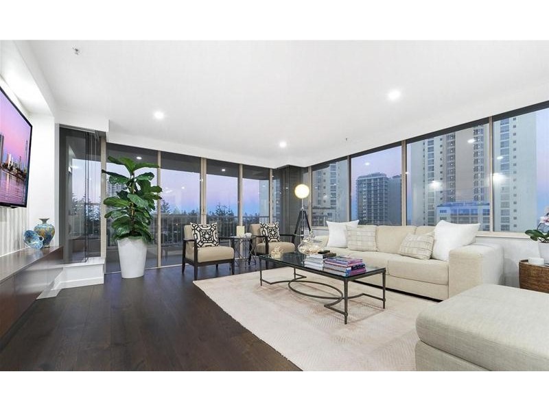 701/1 Peak Avenue, Main Beach QLD 4217