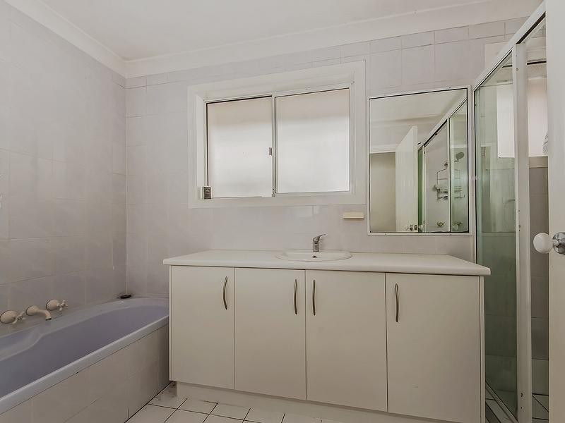 193 Stanhill Drive, Chevron Island QLD 4217