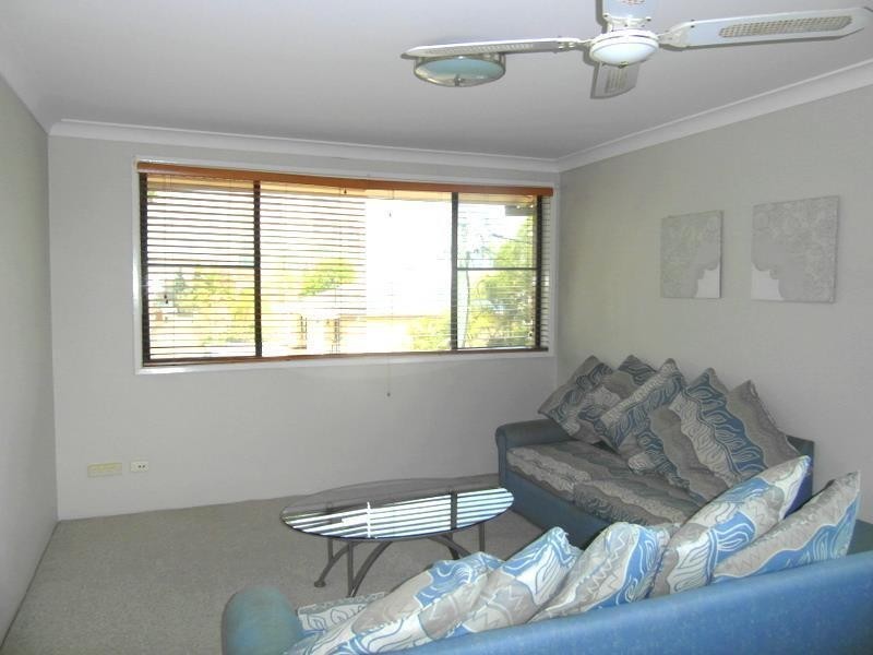 12 T E Peters Drive “Onslow Court”, Broadbeach Waters QLD 4218