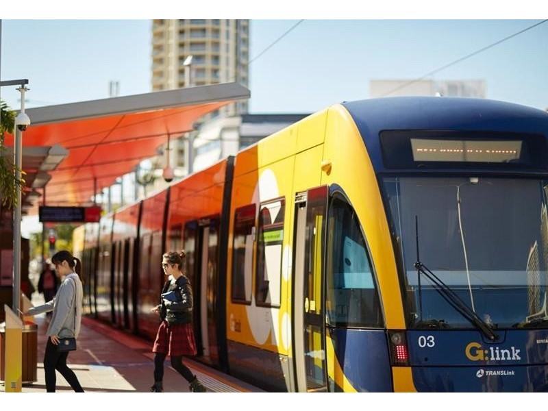 8 Waverley Street, Southport QLD 4215