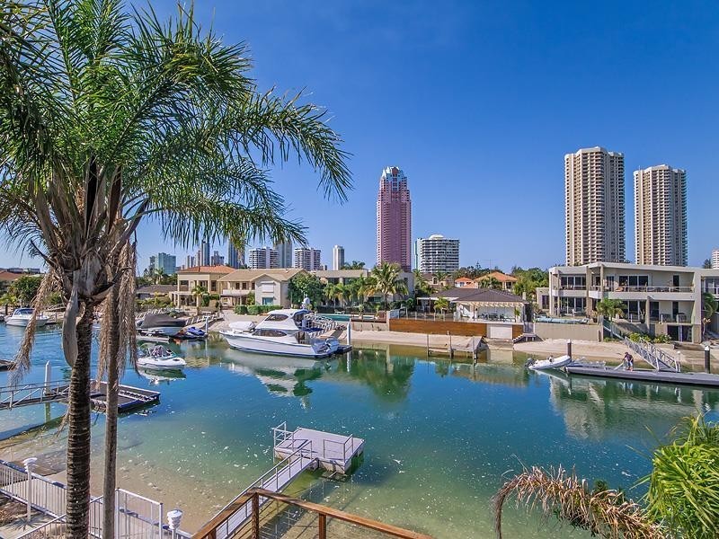 Paradise Waters QLD 4217