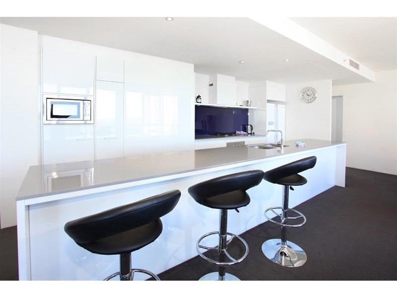 9 Ferny Avenue ‘Circle on Cavill’, Surfers Paradise QLD 4217