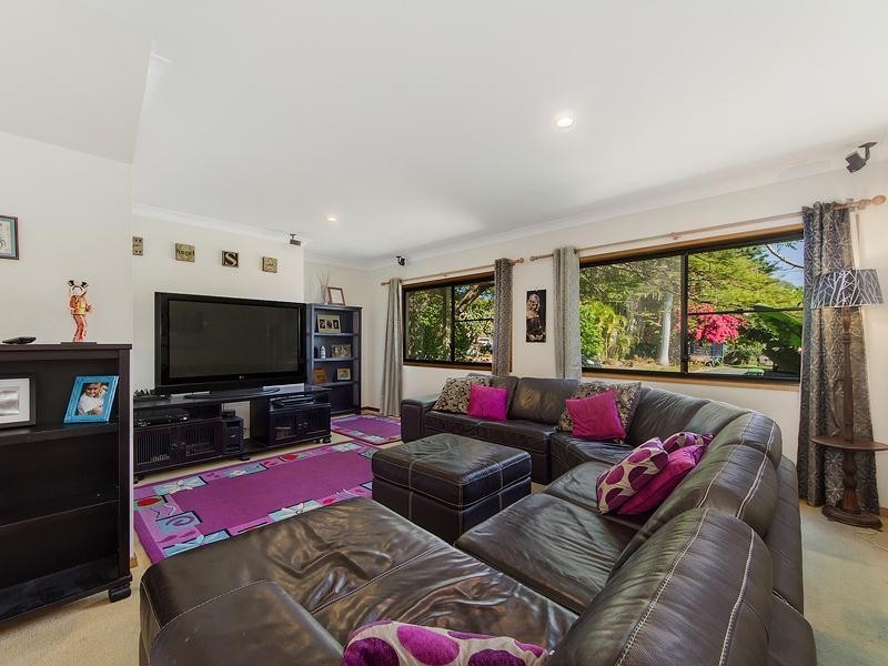 100 Skyline Terrace, Burleigh Heads QLD 4220