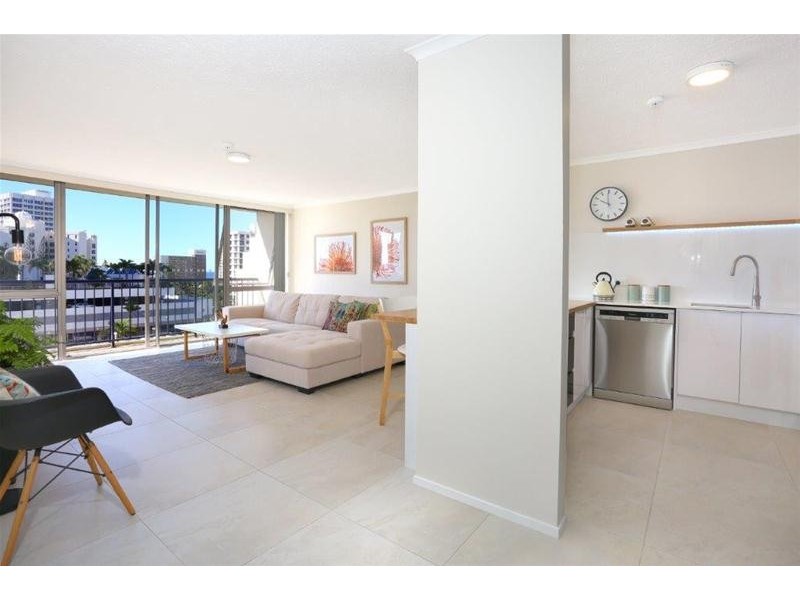 707 ‘Centrepoint’ 67 Ferny Avenue, Surfers Paradise QLD 4217