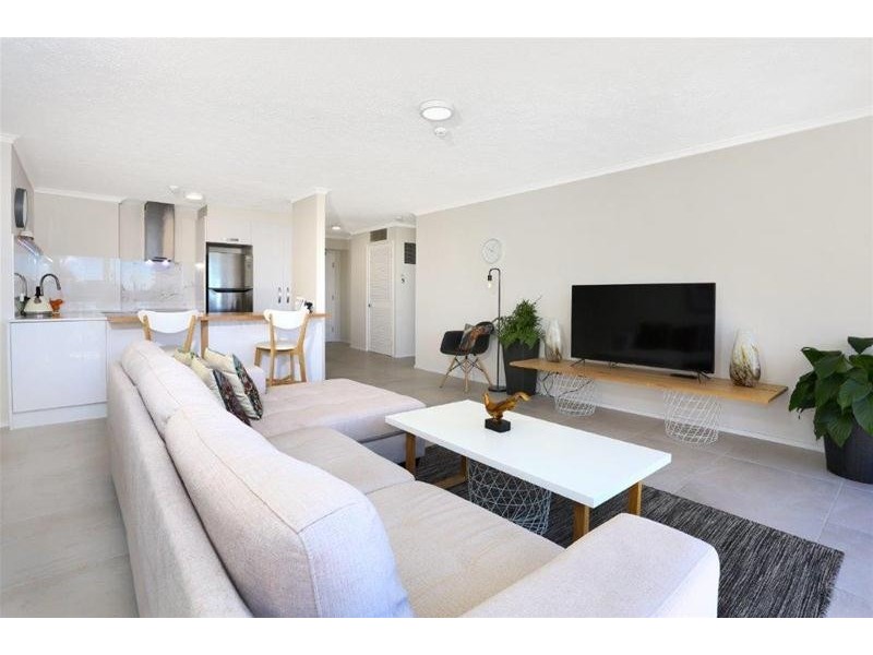 707 ‘Centrepoint’ 67 Ferny Avenue, Surfers Paradise QLD 4217