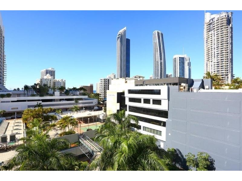 707 ‘Centrepoint’ 67 Ferny Avenue, Surfers Paradise QLD 4217