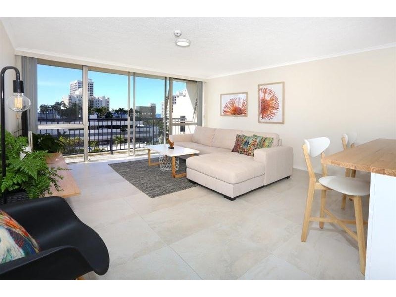 707 ‘Centrepoint’ 67 Ferny Avenue, Surfers Paradise QLD 4217