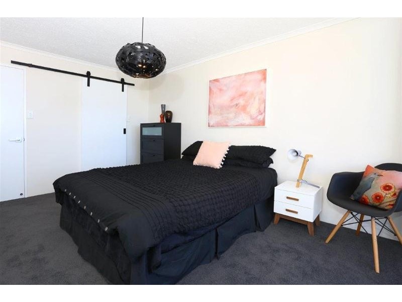 707 ‘Centrepoint’ 67 Ferny Avenue, Surfers Paradise QLD 4217