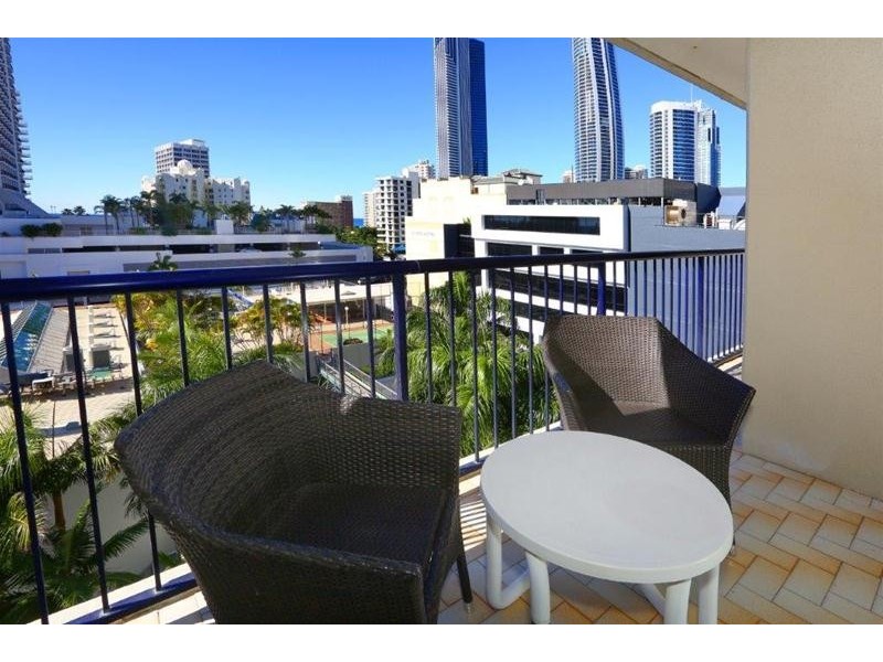 707 ‘Centrepoint’ 67 Ferny Avenue, Surfers Paradise QLD 4217