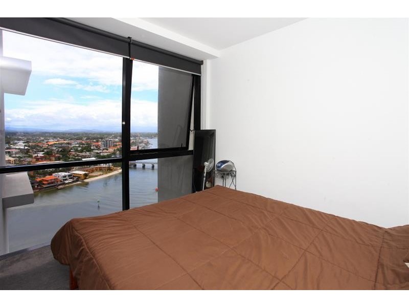 9 Ferny Avenue, ‘Circle on Cavill’, Surfers Paradise QLD 4217