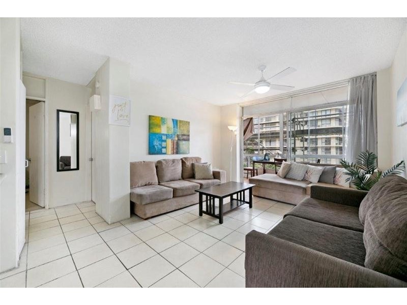 8/64 The Esplanade, Surfers Paradise QLD 4217