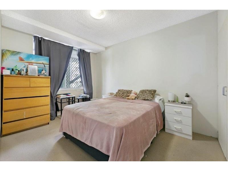 8/64 The Esplanade, Surfers Paradise QLD 4217