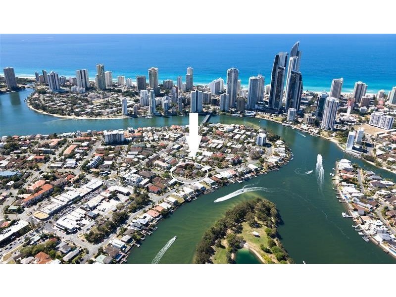 258 Stanhill Drive & 1, 3 & 5 Parnoo Street, Chevron Island QLD 4217