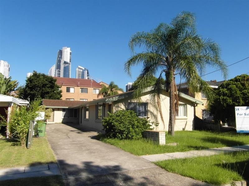 258 Stanhill Drive & 1, 3 & 5 Parnoo Street, Chevron Island QLD 4217