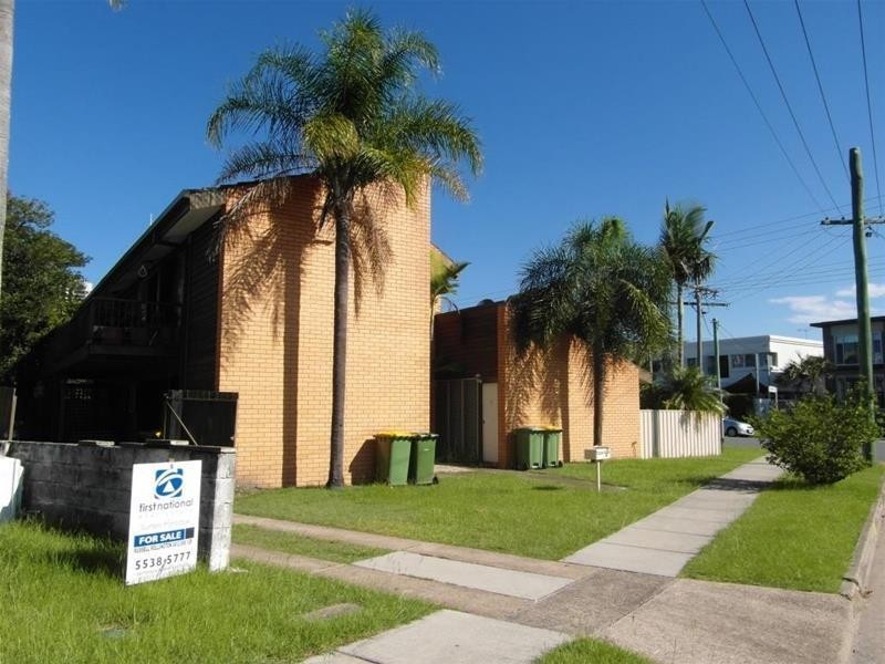 258 Stanhill Drive & 1, 3 & 5 Parnoo Street, Chevron Island QLD 4217