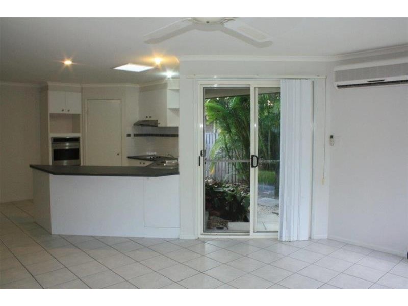 91 Yodelay Street, Varsity Lakes QLD 4227