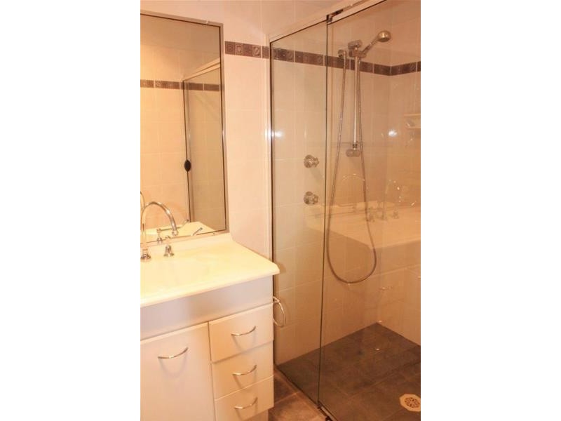 91 Yodelay Street, Varsity Lakes QLD 4227