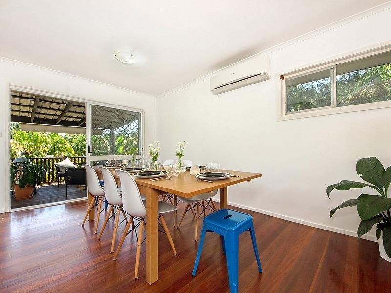 3 Grevillia Avenue, Southport QLD 4215