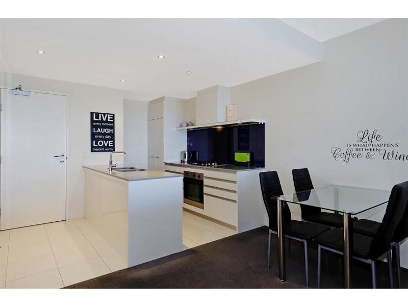 1237/9 Ferny Avenue, Surfers Paradise QLD 4217