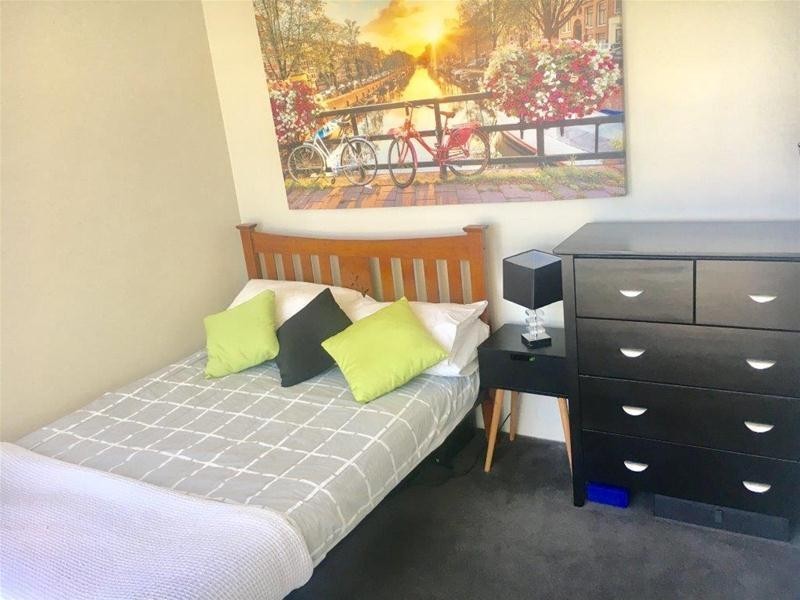 1237/9 Ferny Avenue, Surfers Paradise QLD 4217