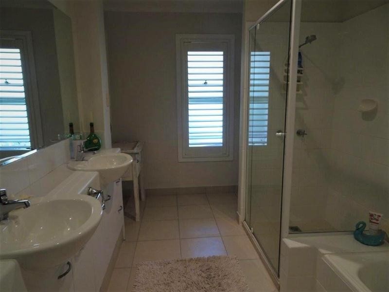 16 Illawong Street, Surfers Paradise QLD 4217