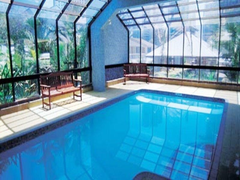 ‘Longbeach’ 28 Northcliffe Terrace, Surfers Paradise QLD 4217