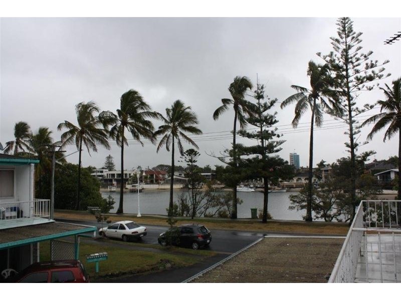 3/19 Watson Esplanade, Surfers Paradise QLD 4217