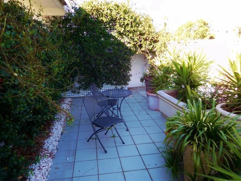 46 The Promenade, Isle Of Capri QLD 4217