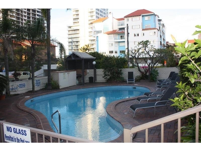 2/21 Old Burleigh Road, Surfers Paradise QLD 4217