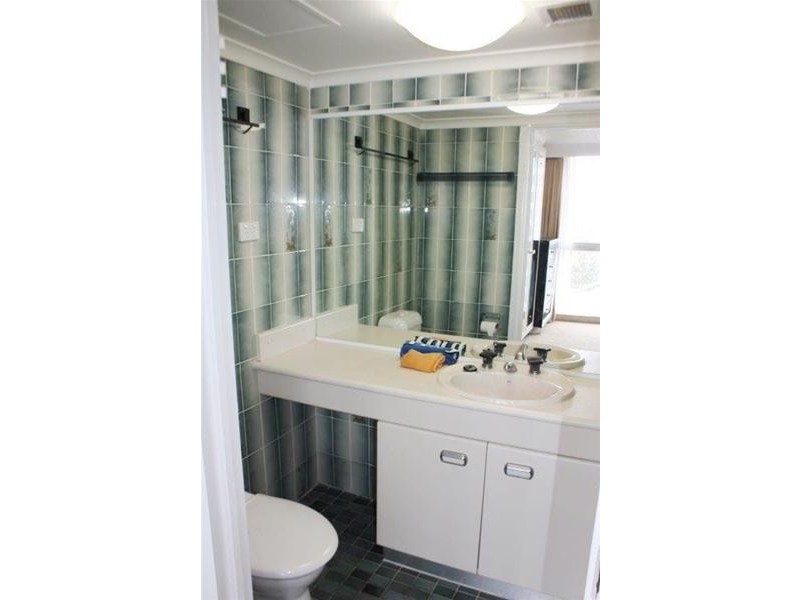 9D/5 Clifford Street, Surfers Paradise QLD 4217